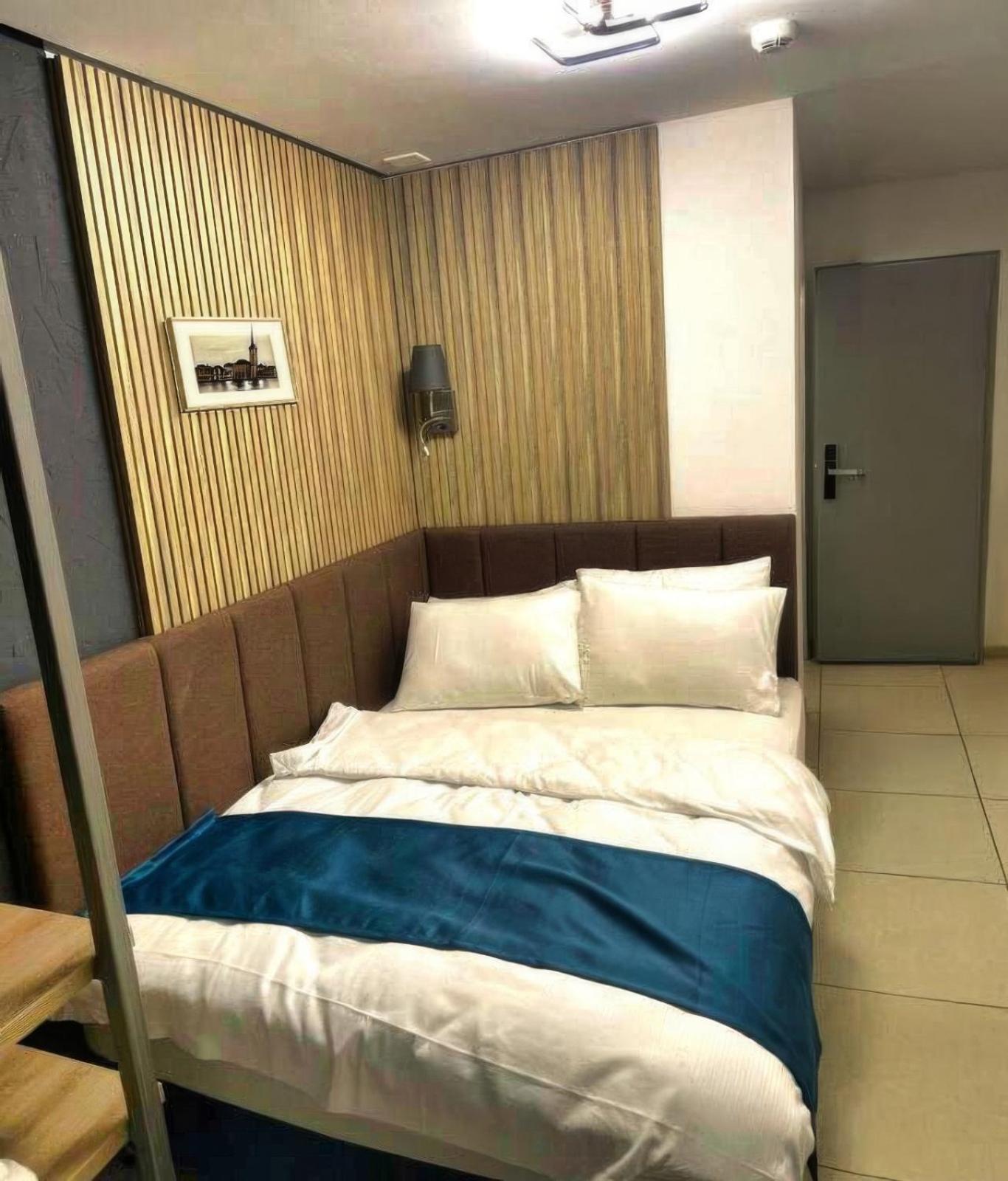 Nani City Hotel Цюрих Екстериор снимка